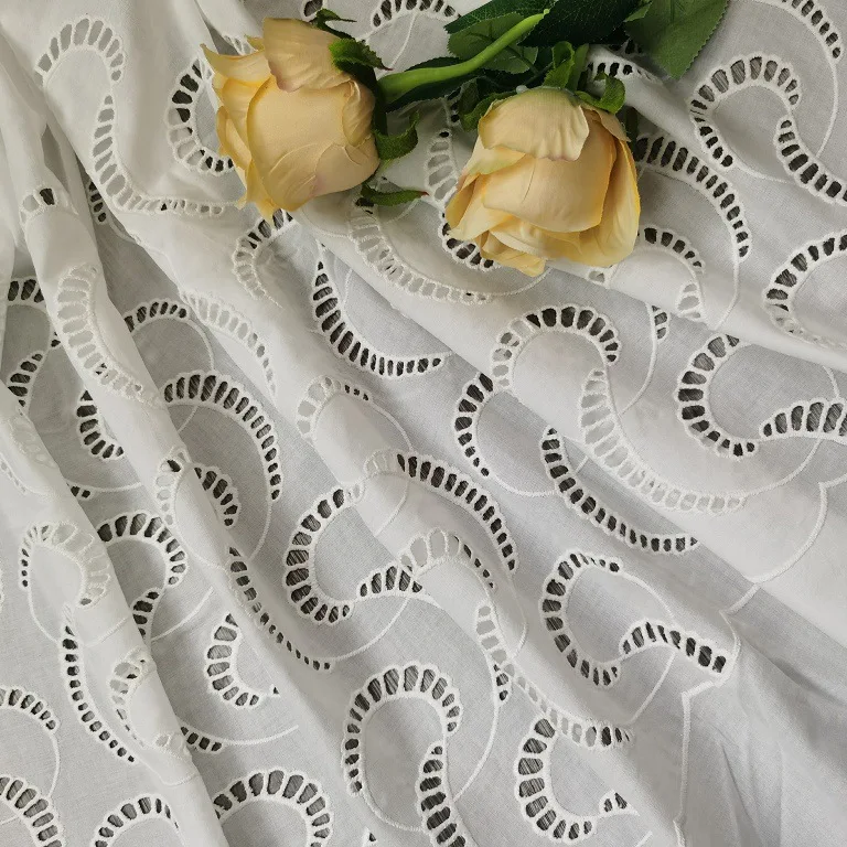 قماش قطني 100% مطرز ومفرغ، قما - مراجعة Sewing Eyelet Fabric وسعره