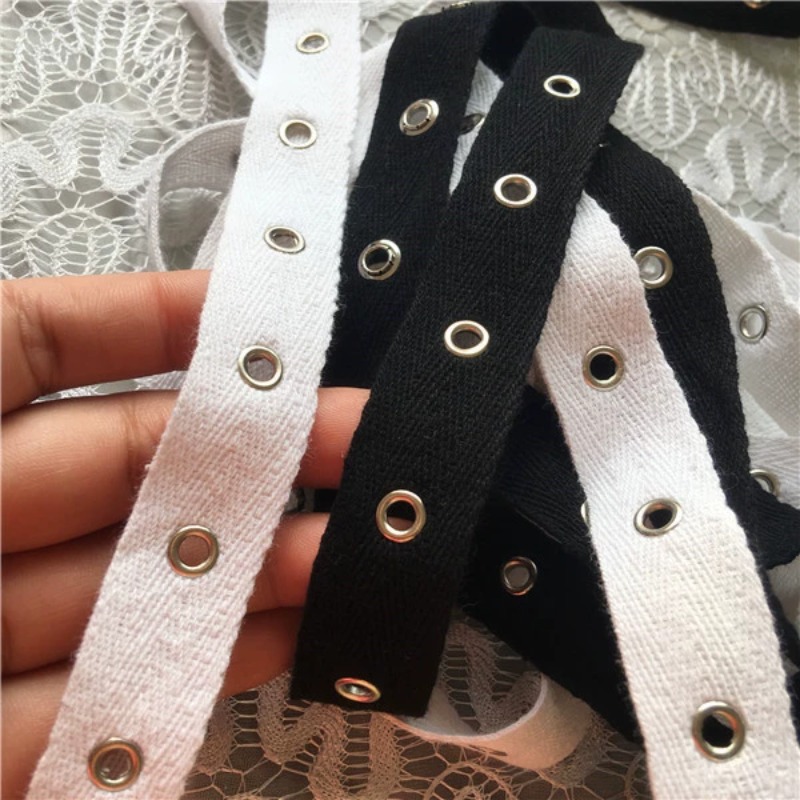حزام قطن أبيض وأسود مع أزرار م - مراجعة Sewing Eyelet Fabric وسعره